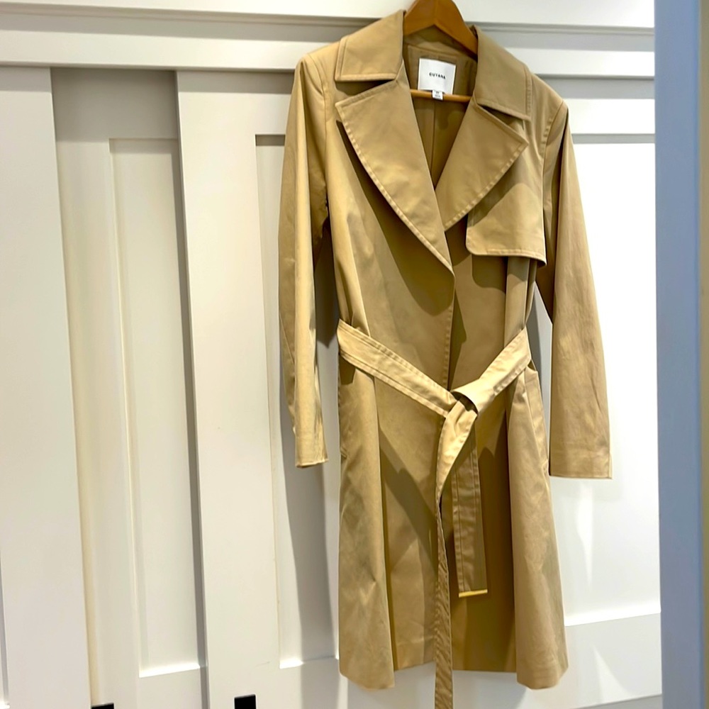 *NEW* Cuyana trench coat  * Never worn